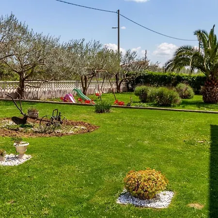 Mp Luxury With Swimming Pool Holiday home *
