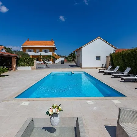 Mp Luxury With Swimming Pool *